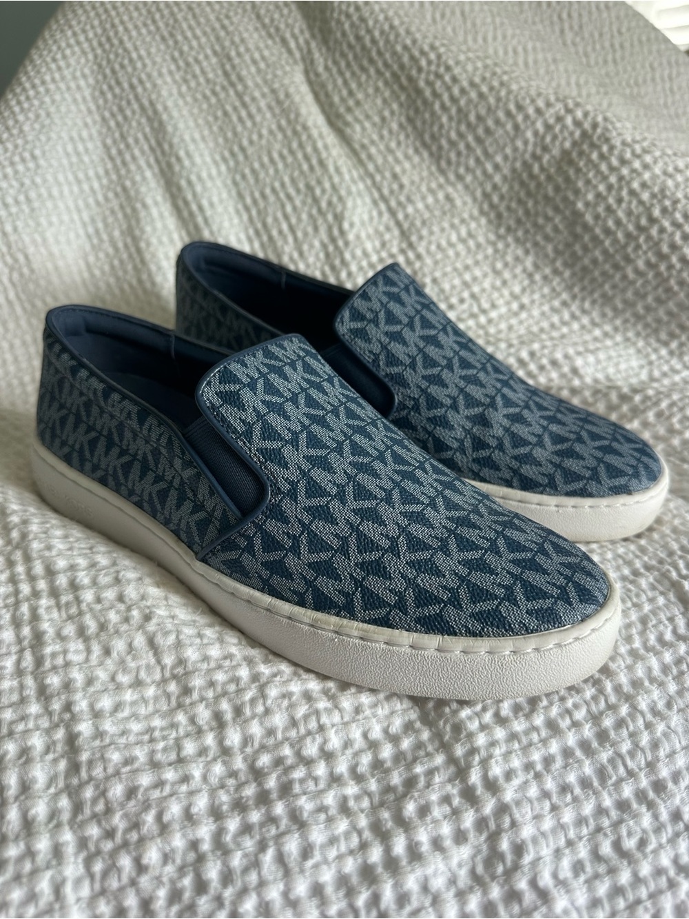 Michael Kors Blue Keaton Slip-On Sneakers Women’s Size 8.5